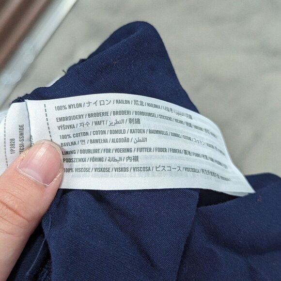 VTG Y2K Abercrombie & Fitch Navy Blue VNeck Floral Eyelet Mini Dress Boho Chic - Picture 7 of 9